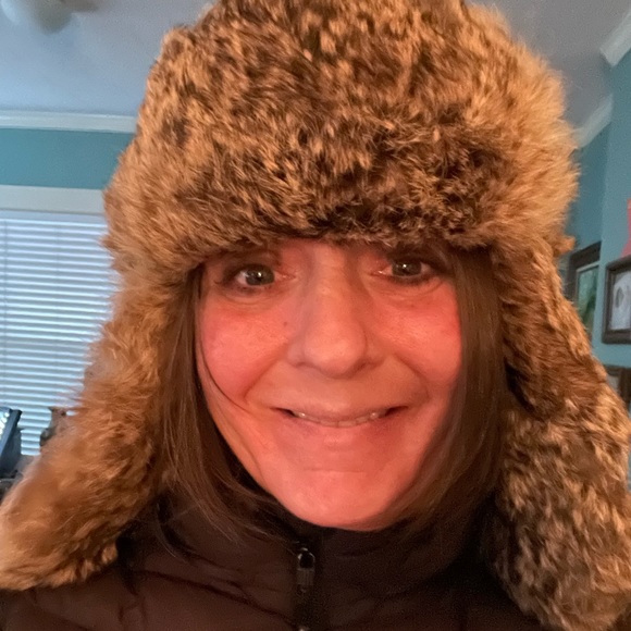 Meet your Posher, Molly - Picture 4 of 4